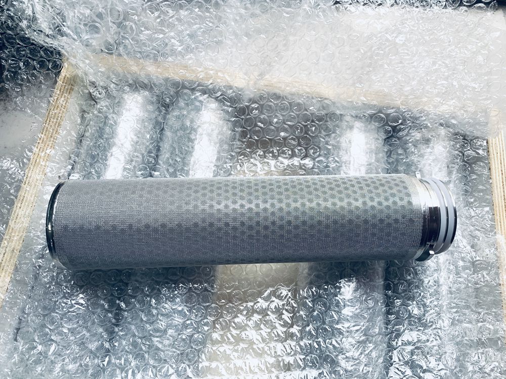 冲孔板复合网的优势你知道几多？？？？